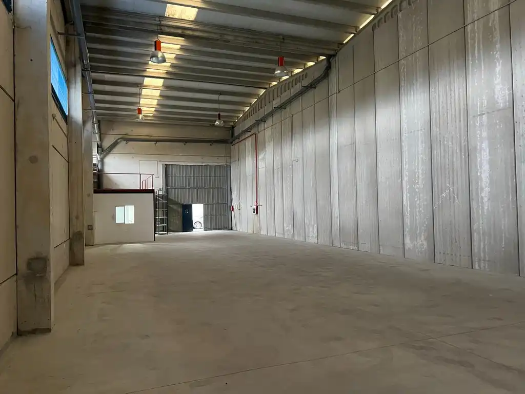 Industriegebäude zur Miete in Rúa Oliveiras, imagen 11
