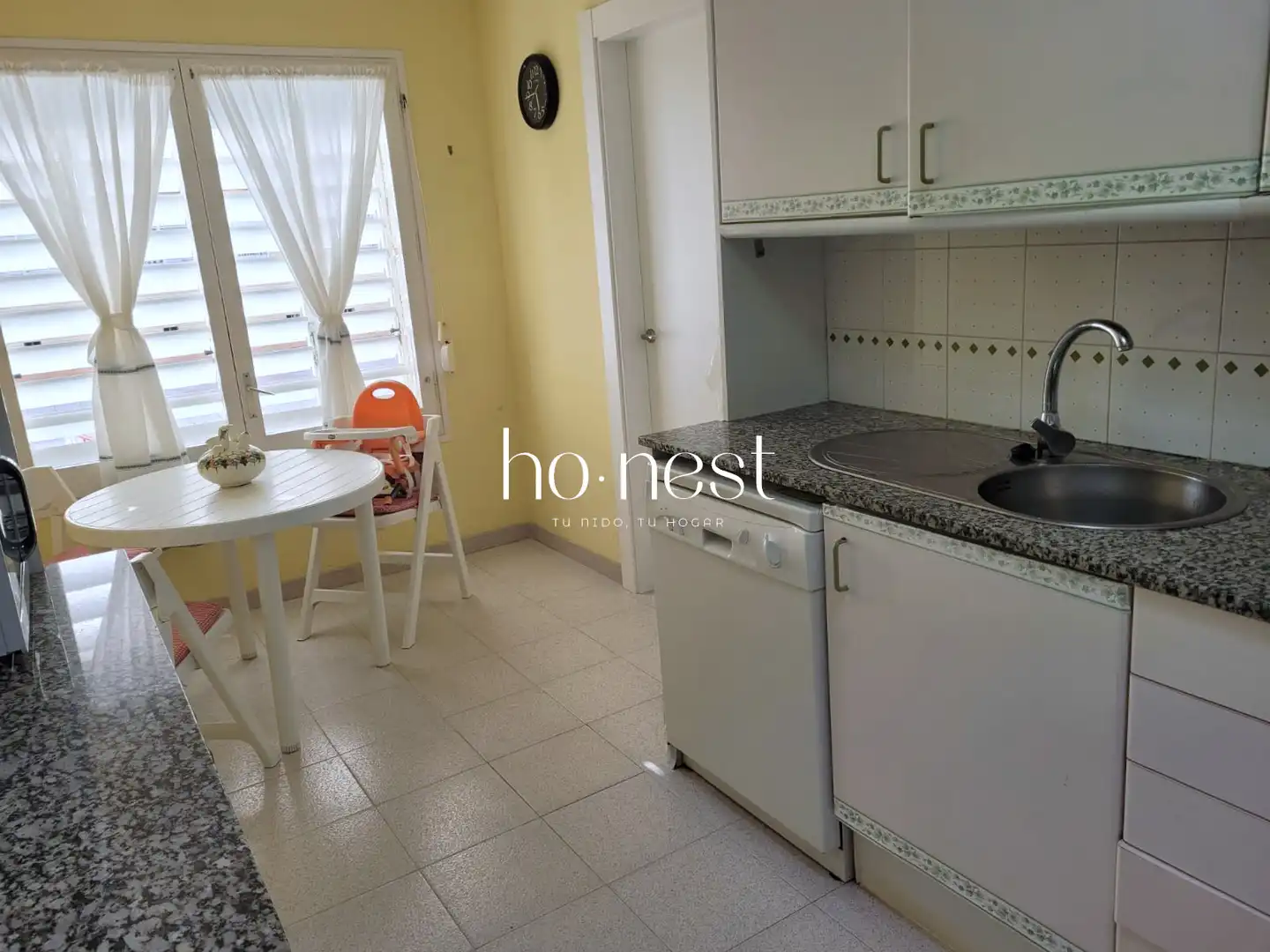 Küche von Erdgeschoss zum Verkauf in El Vendrell mit Terrasse, Abstellraum und Gemeinschaftspool