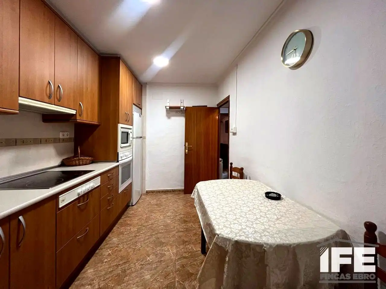Cuina de Casa o xalet en venda en Torres de Berrellén amb Aire condicionat i Jardí privat