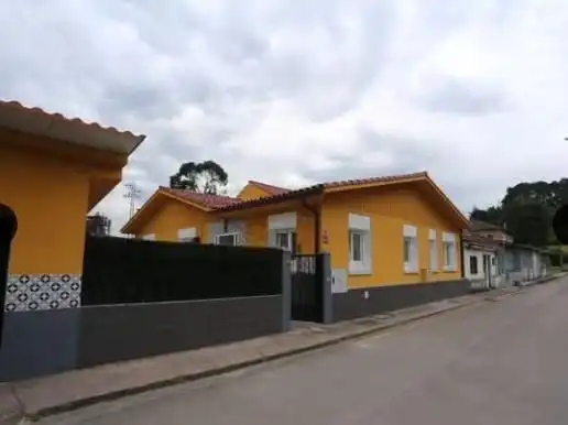 Vista exterior de Casa o chalet en venta en Carreño, Asturias