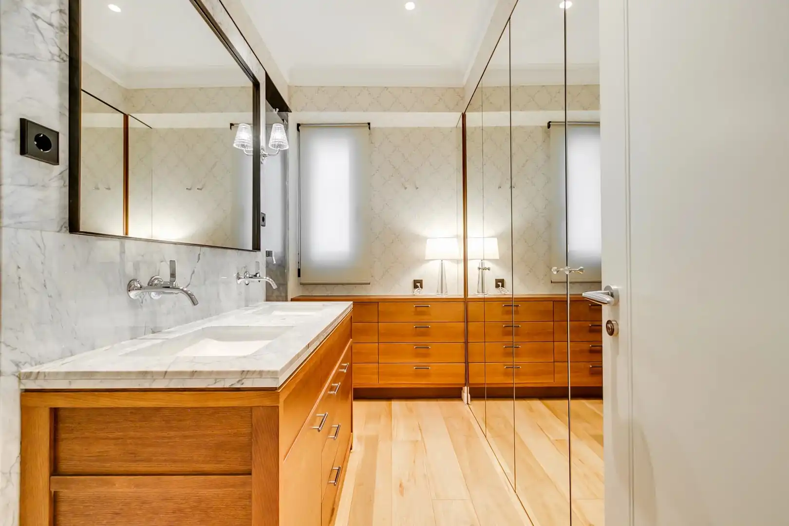 Bathroom of Flat for rent in Madrid  with Air Conditioner, Heating and Storage room