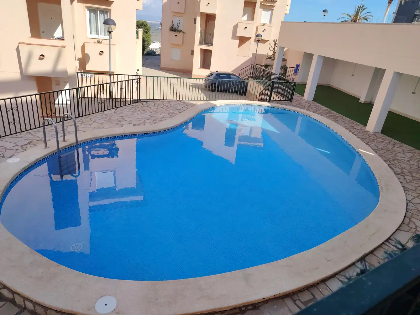 Piscina de Apartamento en venta en Peñíscola / Peníscola con Terraza, Amueblado y Lavadora