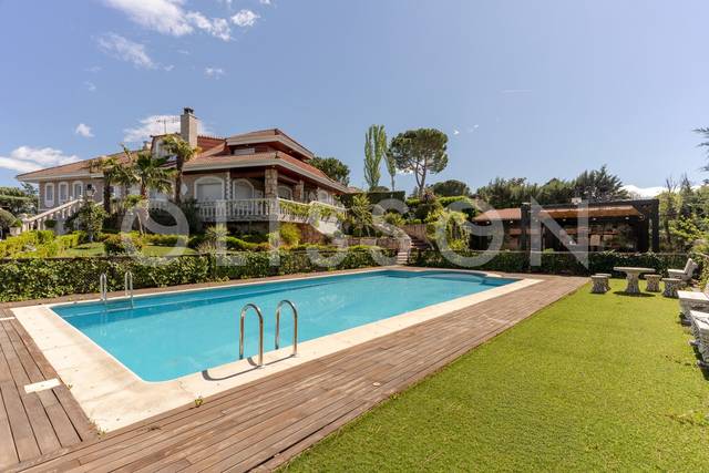 Casa-chalet en Venta en Santo Domingo