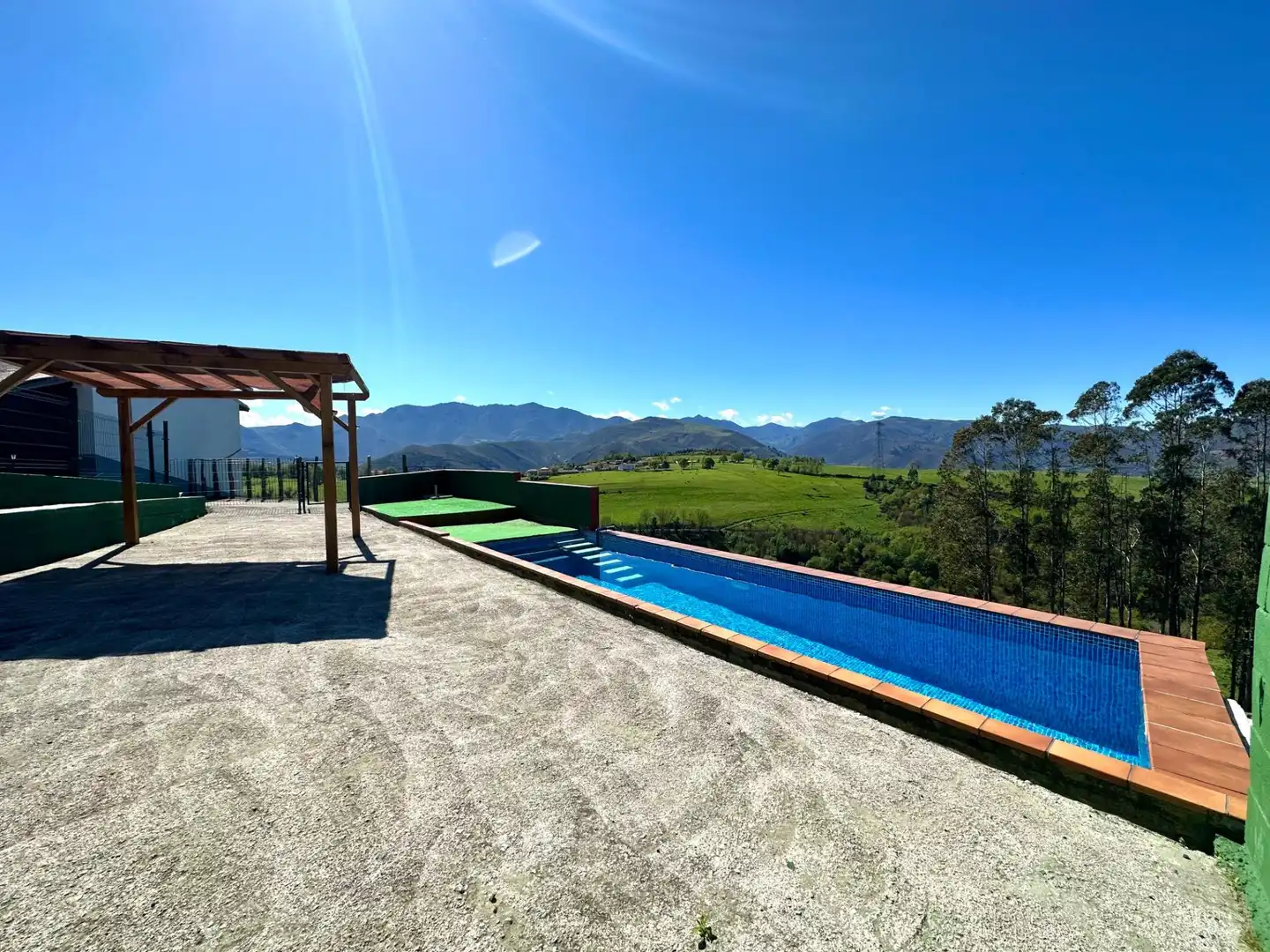Villa con terrazza in vendita a Lugar La Uz