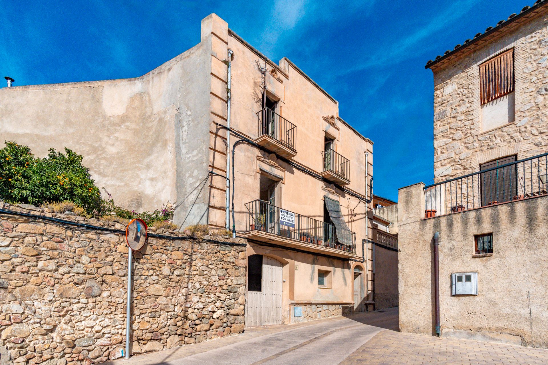 Exterior view of Country house for sale in Capmany  with Heating and Balcony