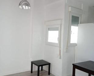 Bedroom of Apartment to rent in  Valencia Capital  with Air Conditioner and Heating