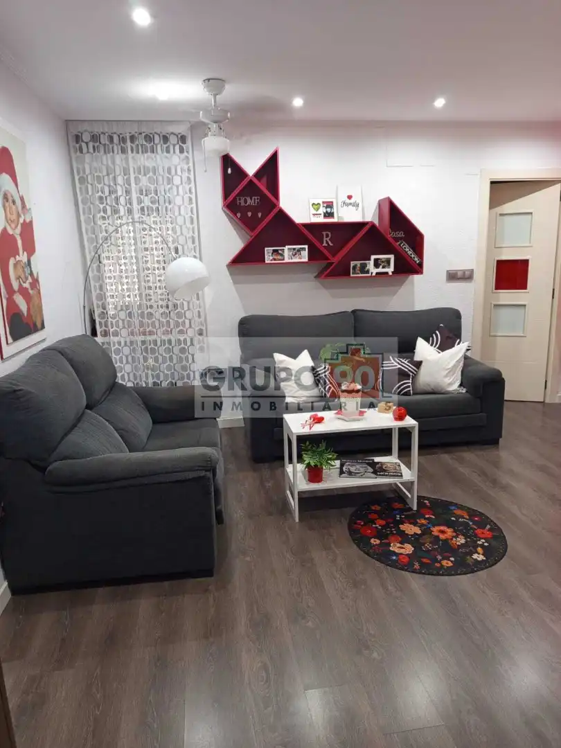 Sala de estar de Piso en venta en Valencia con Aire acondicionado y Balcón