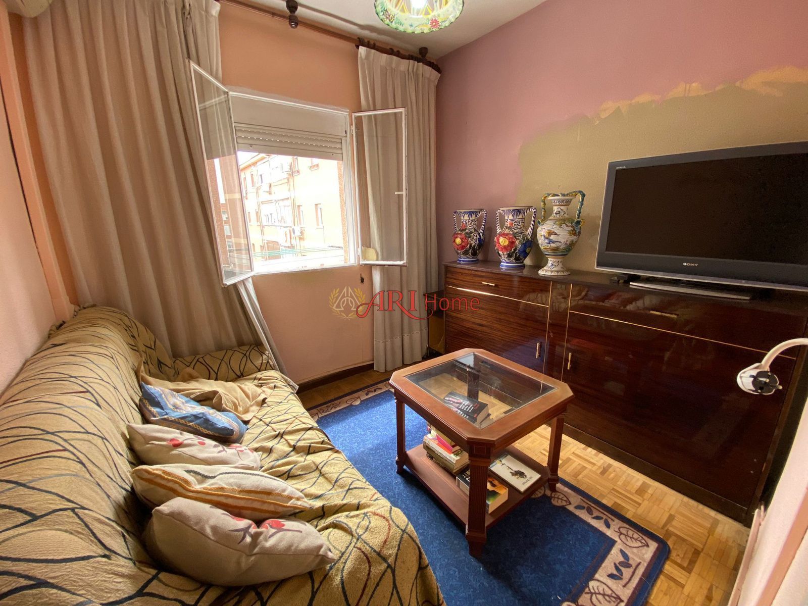Habitación de Piso en venta en Getafe con Aire acondicionado y Amueblado