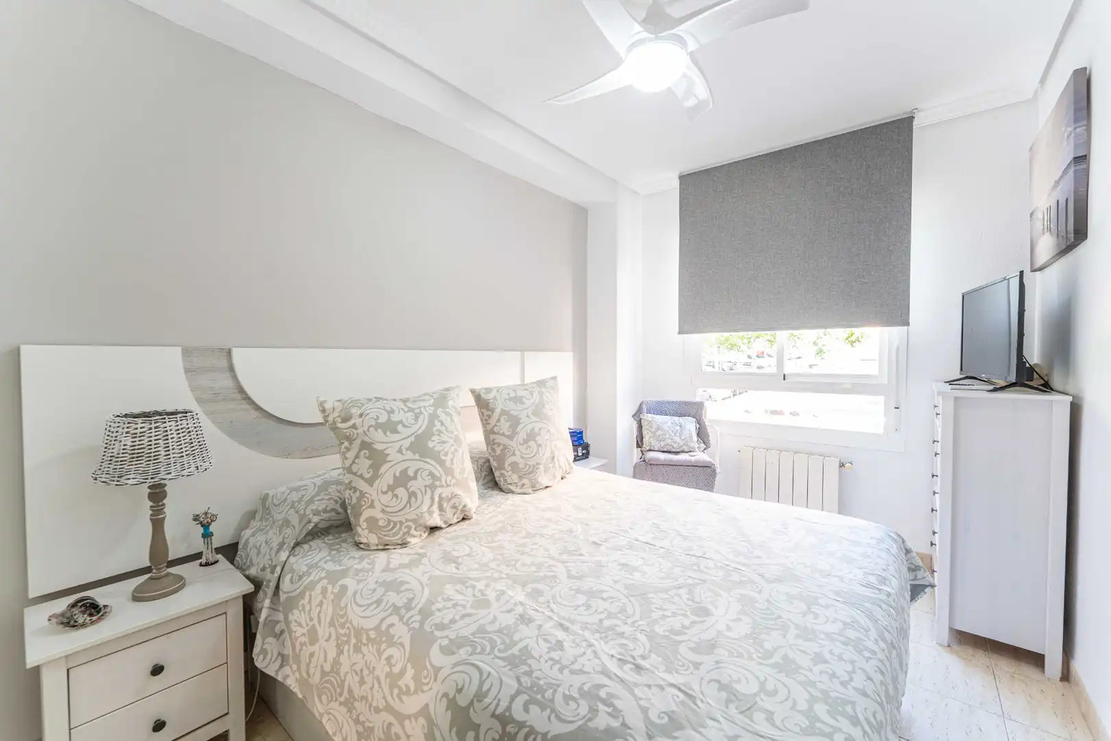 Schlafzimmer von Maisonette zum Verkauf in Fuenlabrada mit Klimaanlage, Heizung und Terrasse