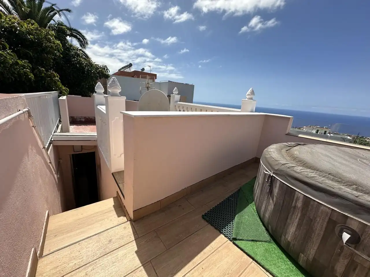 Vista exterior de Casa o chalet en venta en Los Realejos con Terraza