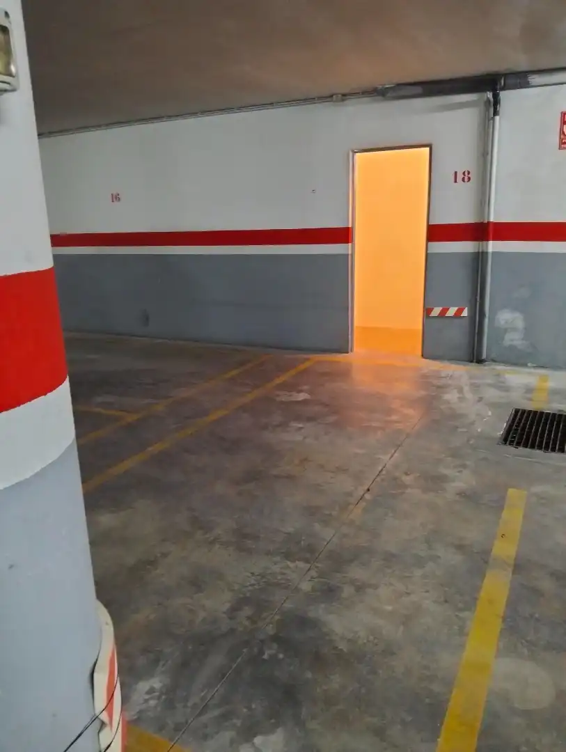Einzelparkplatz zum Verkauf in Vilamarxant, imagen 4