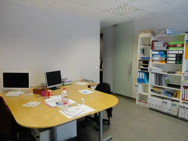 Nave industrial en venta en La Pobla de Vallbona