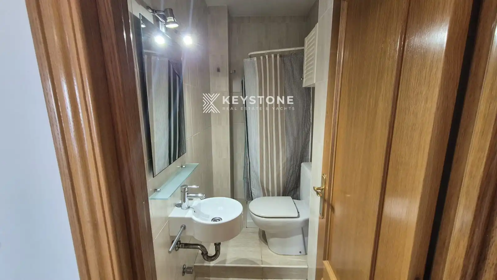 Bathroom of Flat for sale in  Palma de Mallorca  with Air Conditioner and Terrace