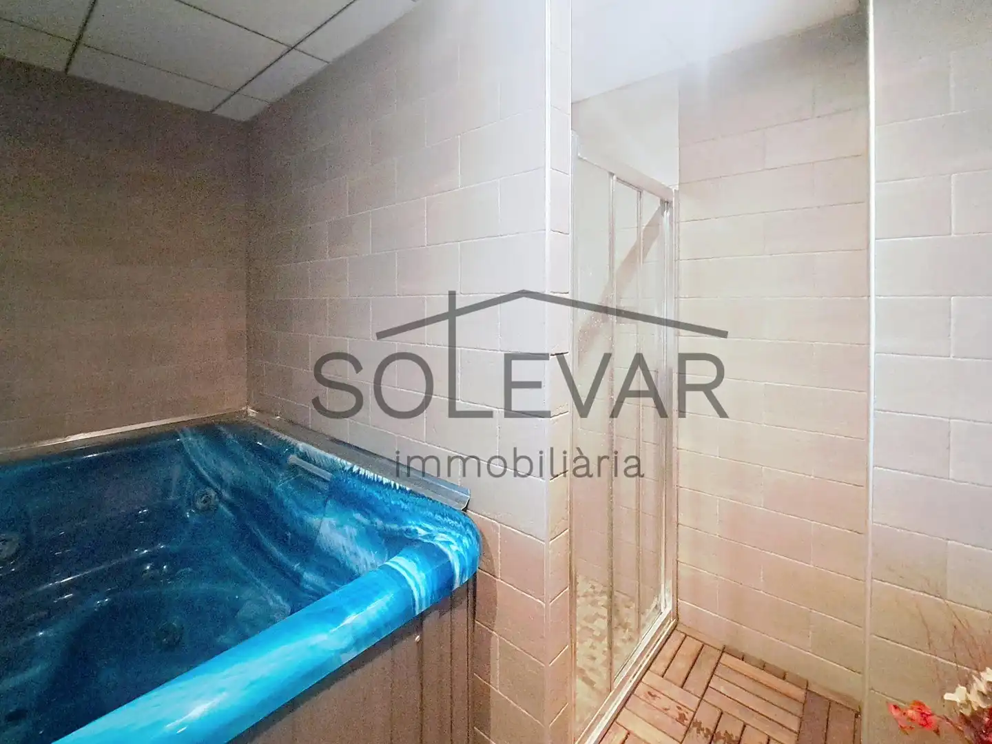 Local en venta en Carrer AGBS, Talarn