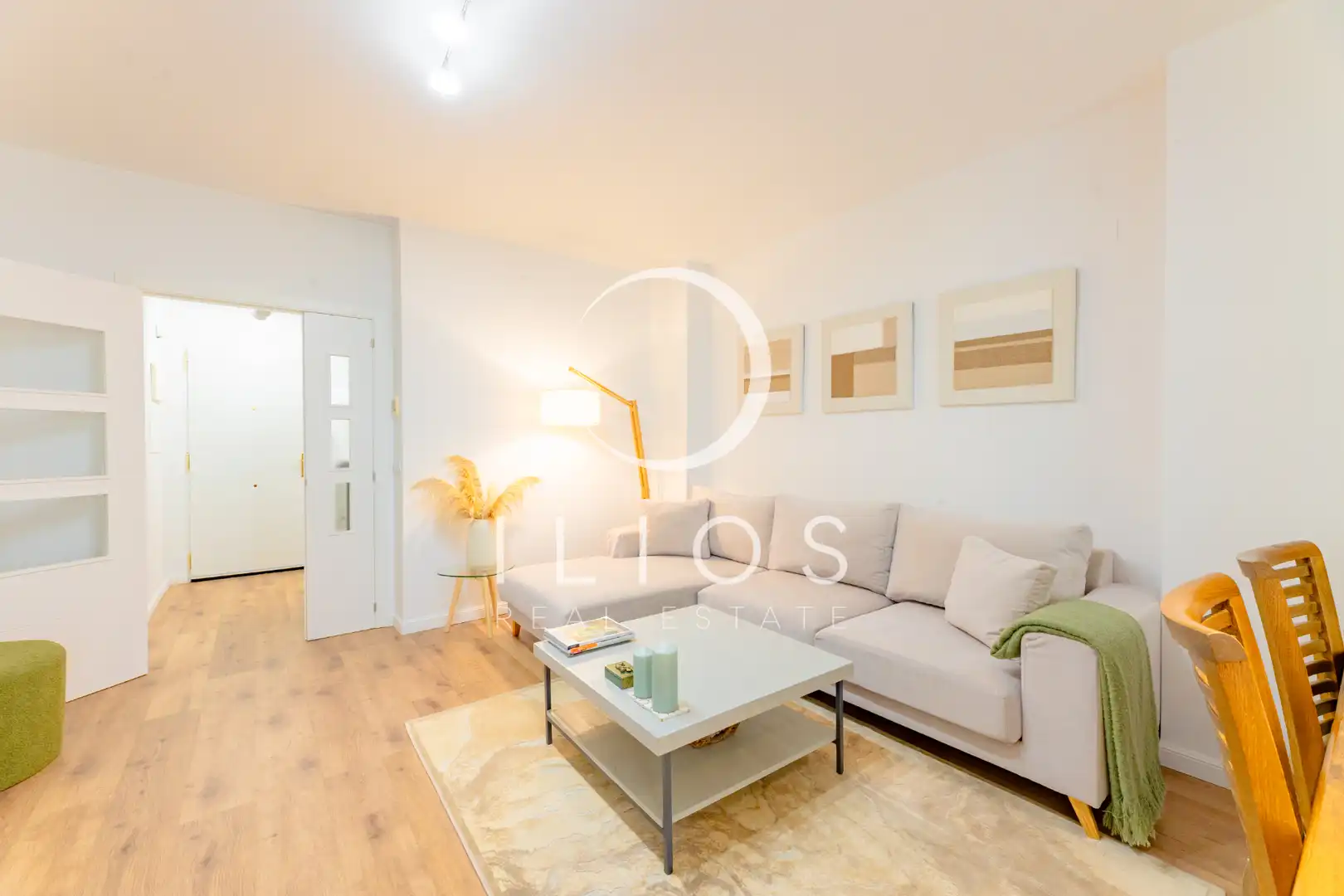 Wohnzimmer von Wohnung zum Verkauf in Chiva mit Klimaanlage, Parkett und Terrasse