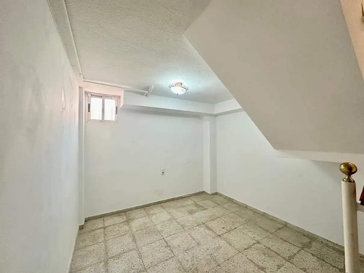 Casa adosada en venda en Santa Pola amb Aire condicionat, Jardí privat i Terrassa