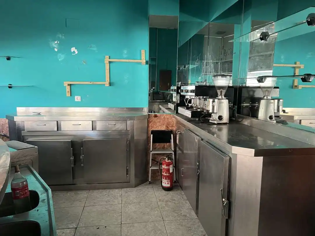 Business premises for sale in Sur, imagen 6