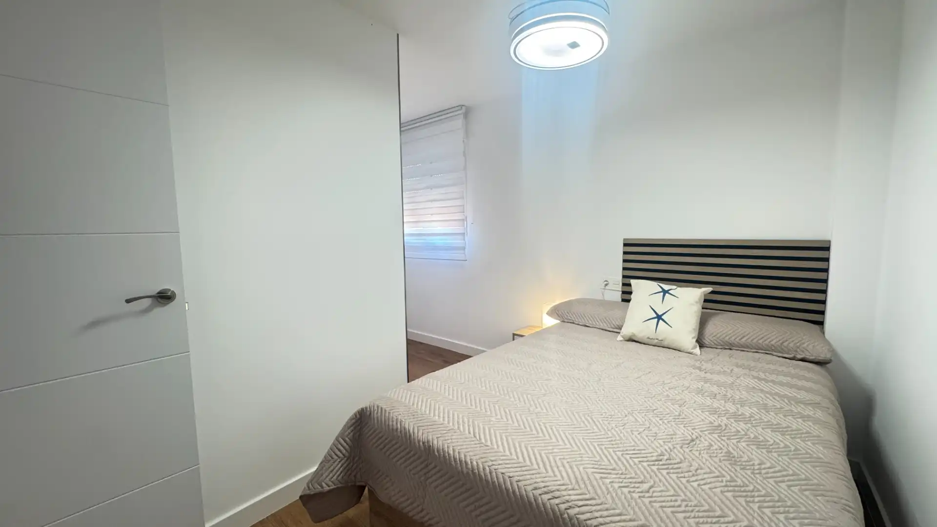 Schlafzimmer von Wohnung zur Miete in Motril mit Klimaanlage, Parkett und Terrasse