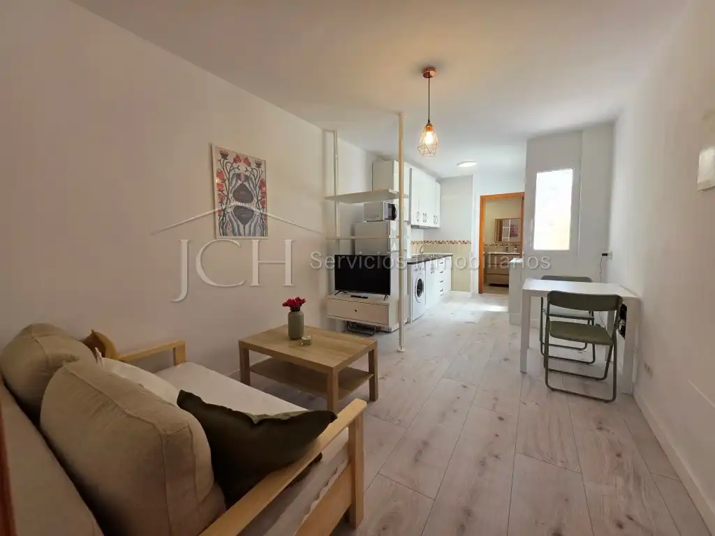 Sala de estar de Apartamento de alquiler en Mijas con Aire acondicionado, Amueblado y Microondas