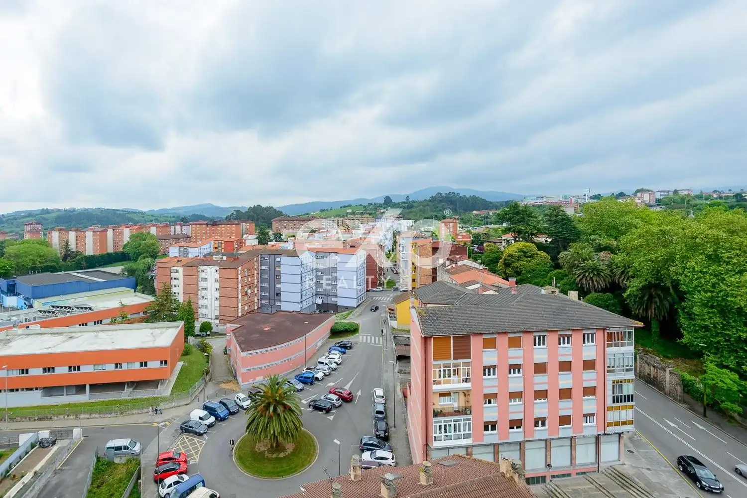 Exterior view of Flat for sale in Avilés  with Heating, Terrace and Furnished