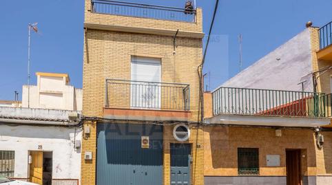 Foto 2 de Casa adosada en venda a Calle Coronil, 26, Camas, Sevilla