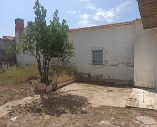 Vista exterior de Casa o xalet en venda en Arenales de San Gregorio