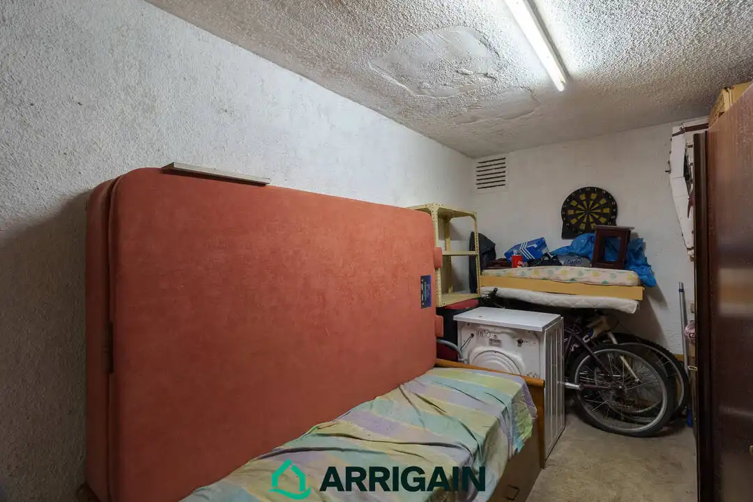 Pis en venda en Donostia - San Sebastián  amb Calefacció, Terrassa i Traster