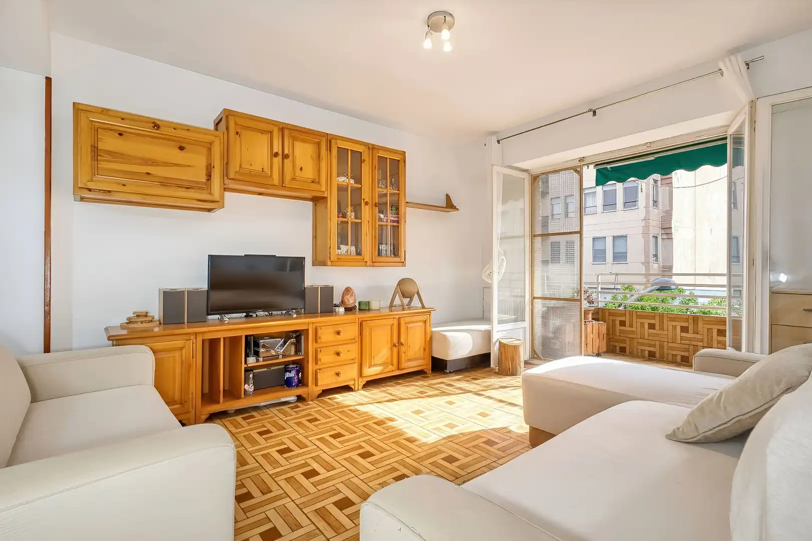 Wohnzimmer von Wohnung zum Verkauf in Mutxamel mit Parkett, Terrasse und Möbliert