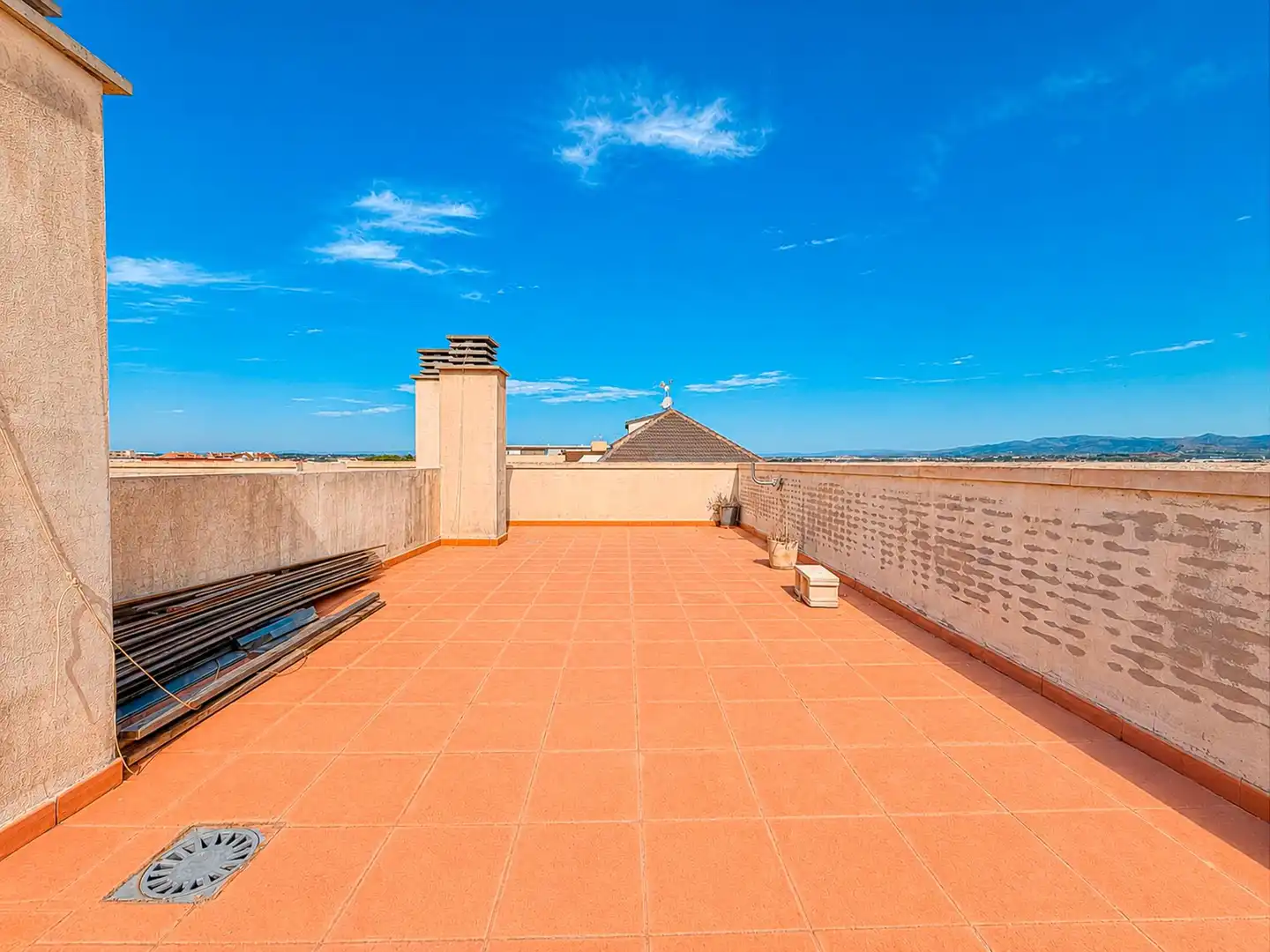 Terrasse von Dachboden zum Verkauf in Museros mit Klimaanlage, Terrasse und Abstellraum