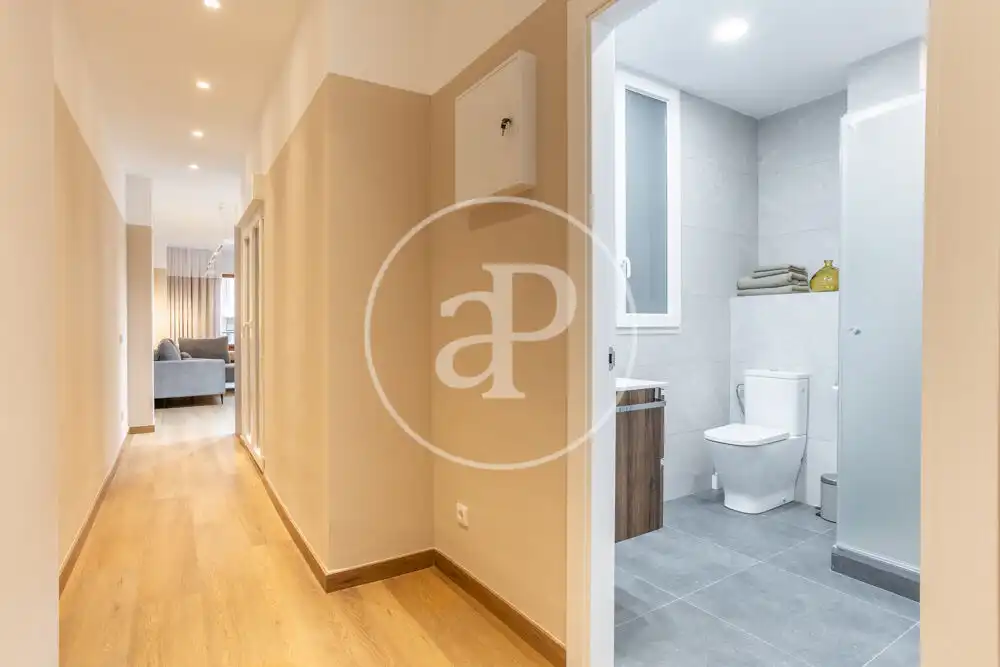 Flat for rent in Valencia  with Air Conditioner, Heating and Terrace