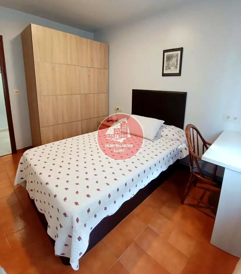 Flat with lift to rent in Rúa Mariscal Pardo de Cela, imagen 5
