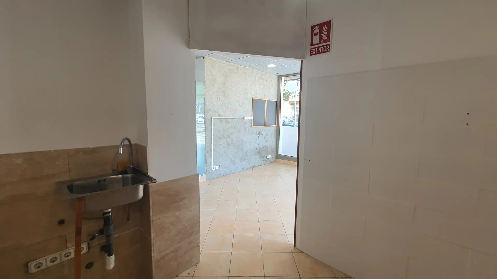 Local comercial de lloguer a Carrer Lluís Companys 1, imagen 10