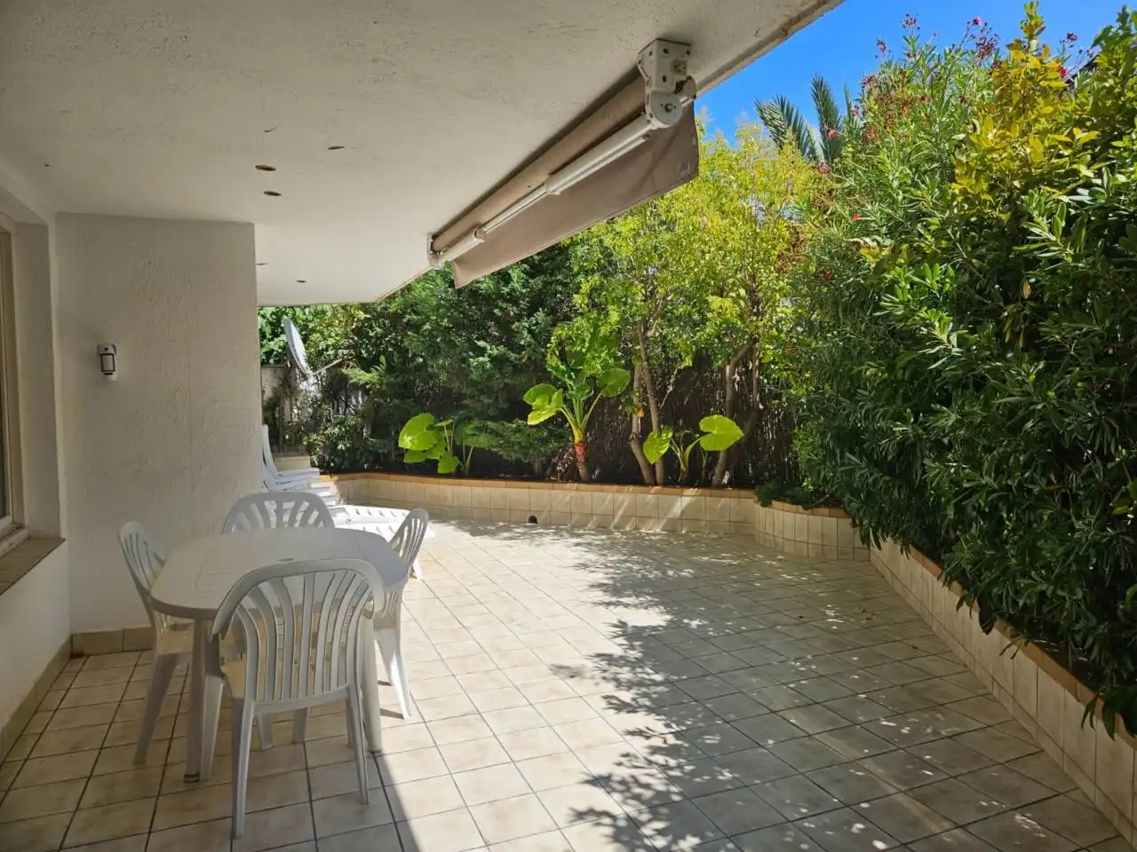 Piso en venta en Calle Mare de Déu de Núria, Instituts