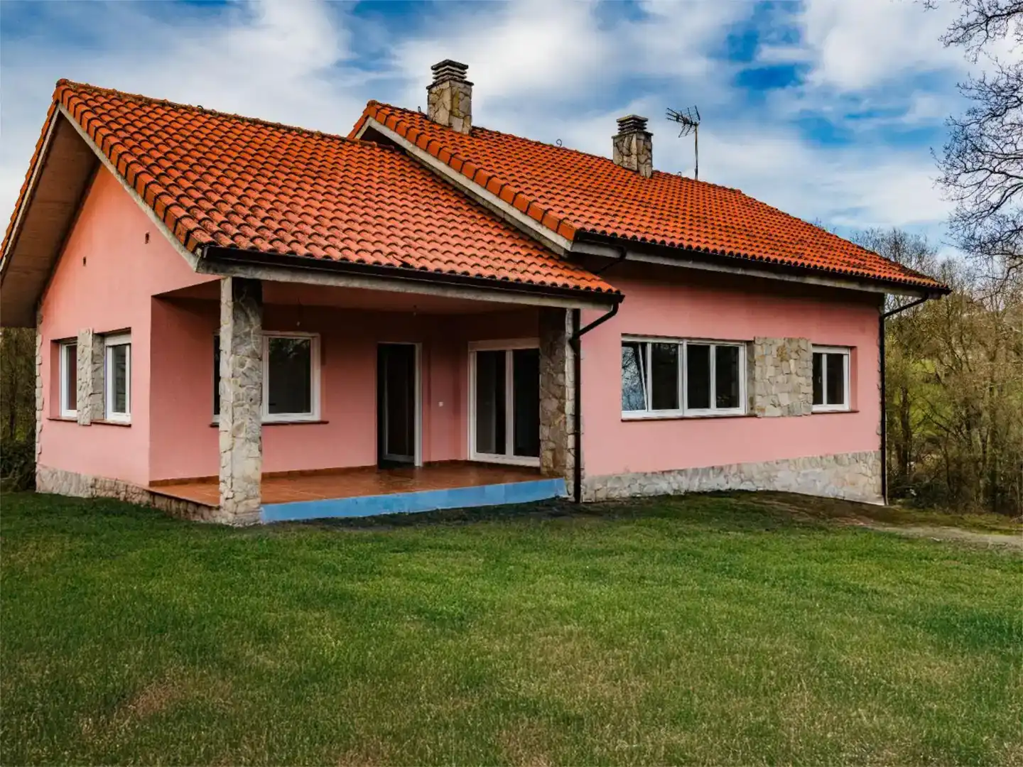 Außenansicht von Wohnung zum Verkauf in La Pola Siero