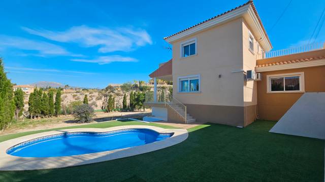 Casa-chalet en Venta en Busot