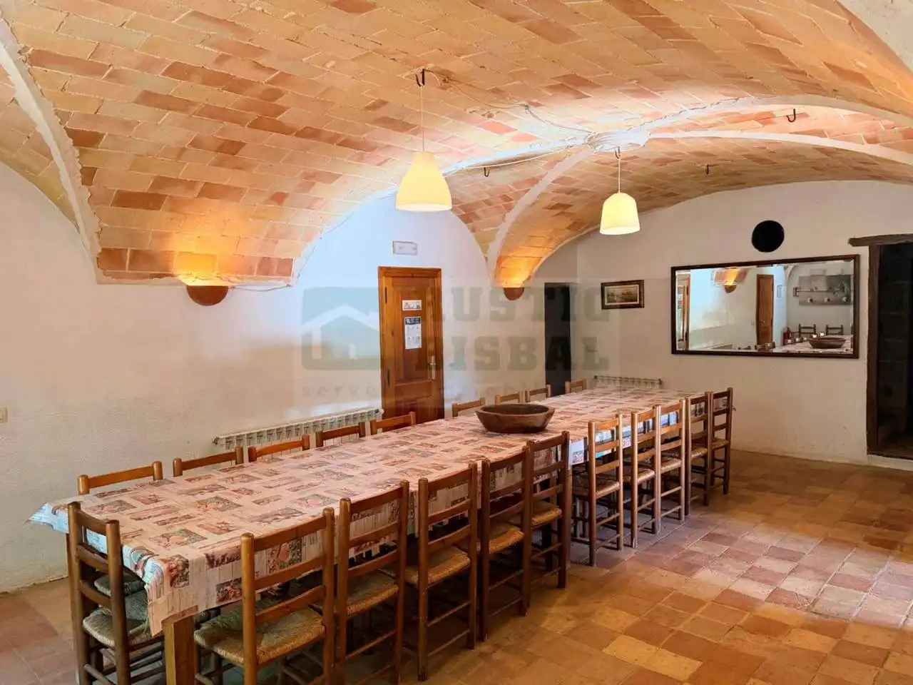Menjador de Finca rústica de lloguer en Llagostera amb Calefacció, Jardí privat i Moblat