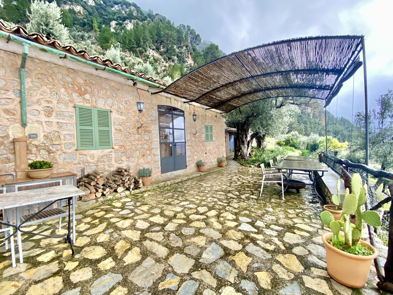 Vista exterior de Finca rústica en venda en Fornalutx