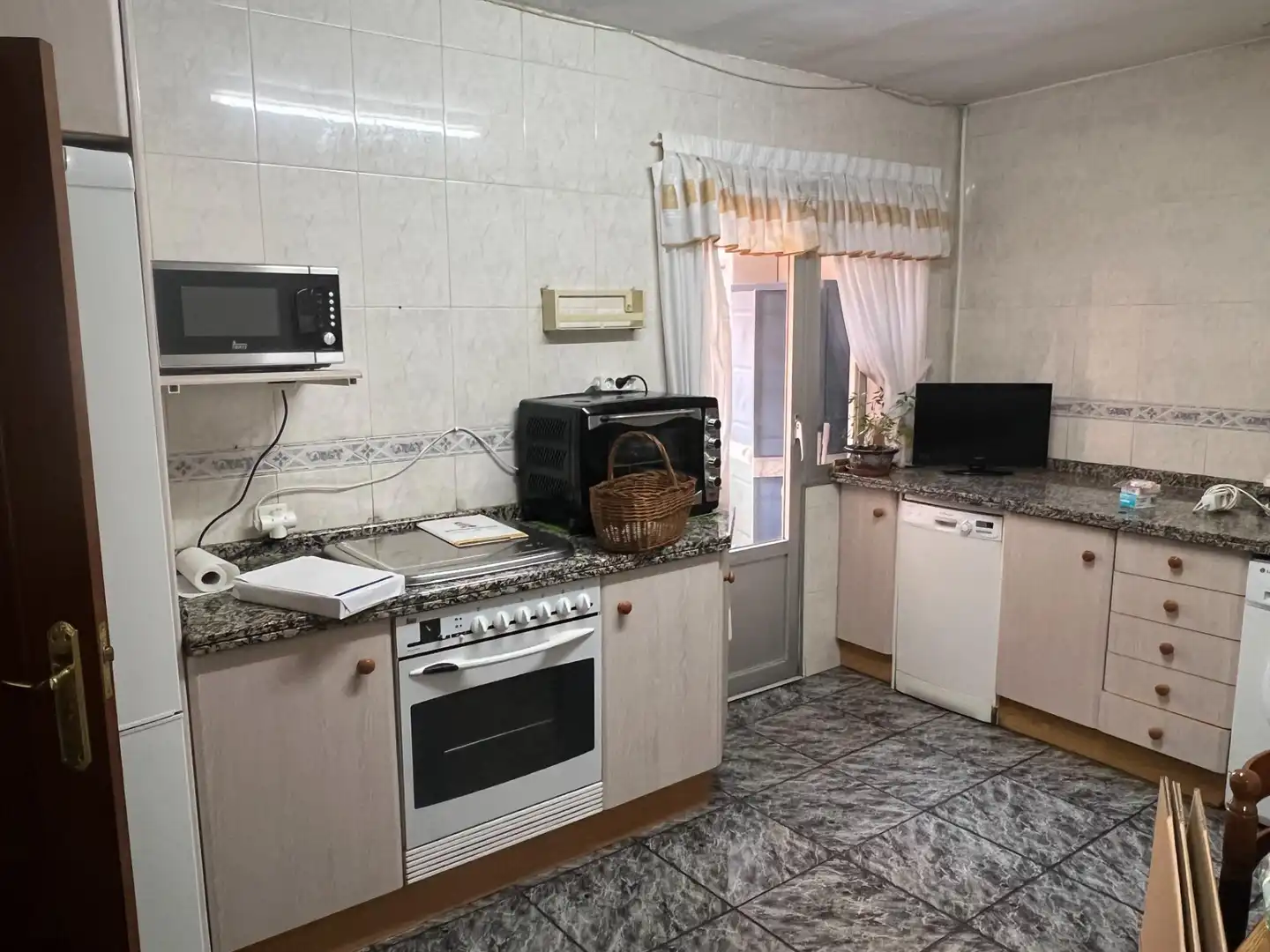 Cocina de Piso en venta en San Andrés del Rabanedo con Calefacción y Terraza