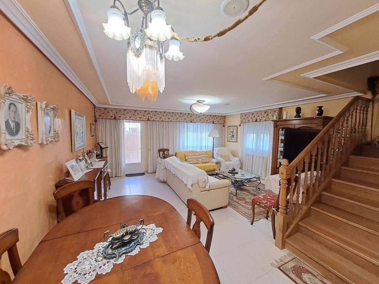 Living room of Single-family semi-detached for sale in Villagonzalo Pedernales  with Heating, Private garden and Terrace