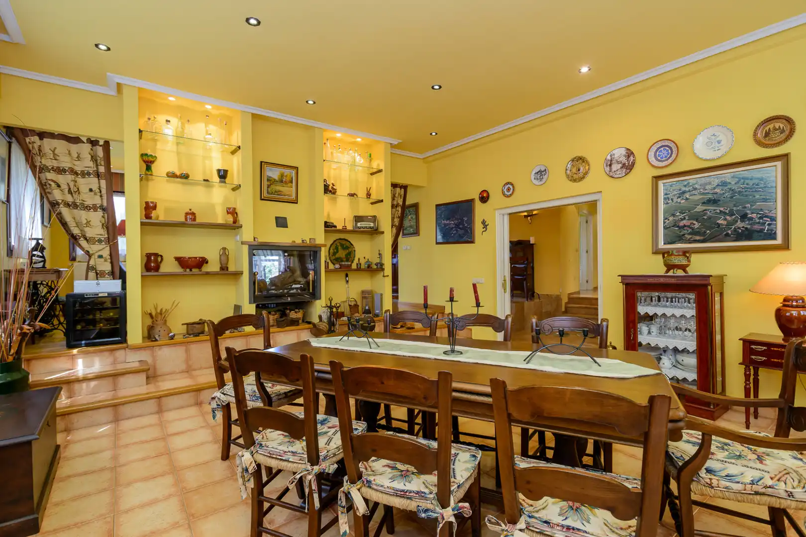 Comedor de Casa o chalet en venta en Oviedo  con Calefacción, Jardín privado y Parquet