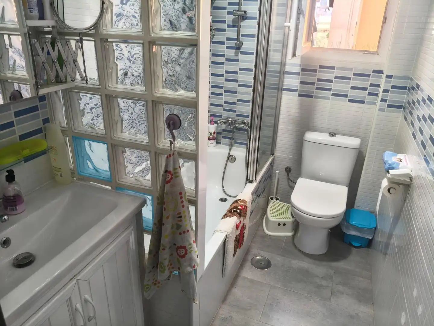 Bathroom of Flat for sale in Puerto Real