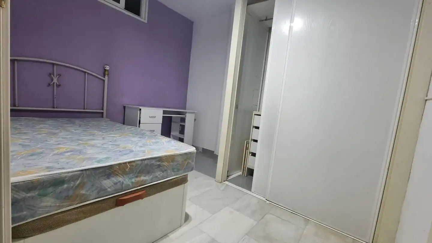 Habitación de Planta baja en venta en Roquetas de Mar ciudad