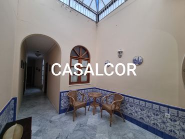 Casa amb balcó de lloguer a Mairena del Alcor