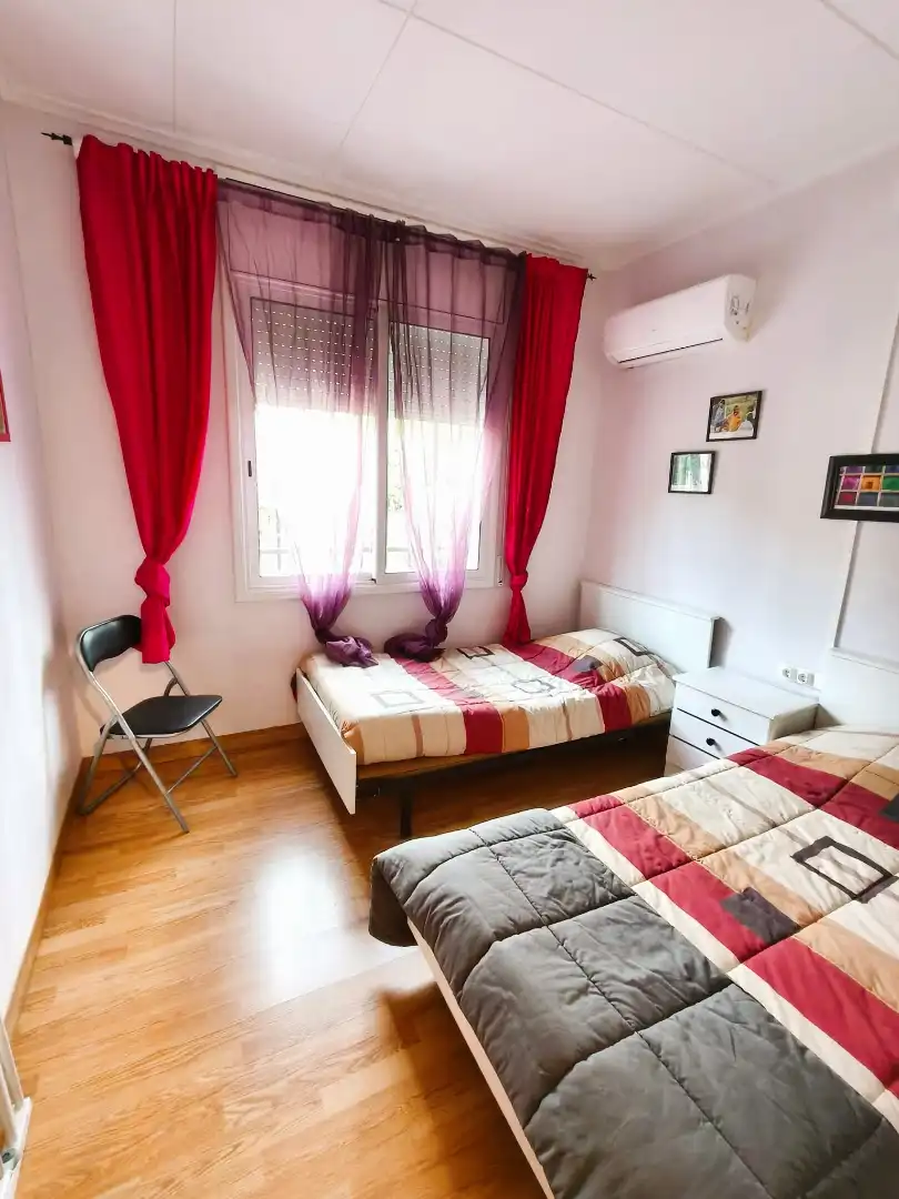 Habitación de Casa o chalet en venta en Lliçà d'Amunt con Aire acondicionado, Jardín privado y Terraza