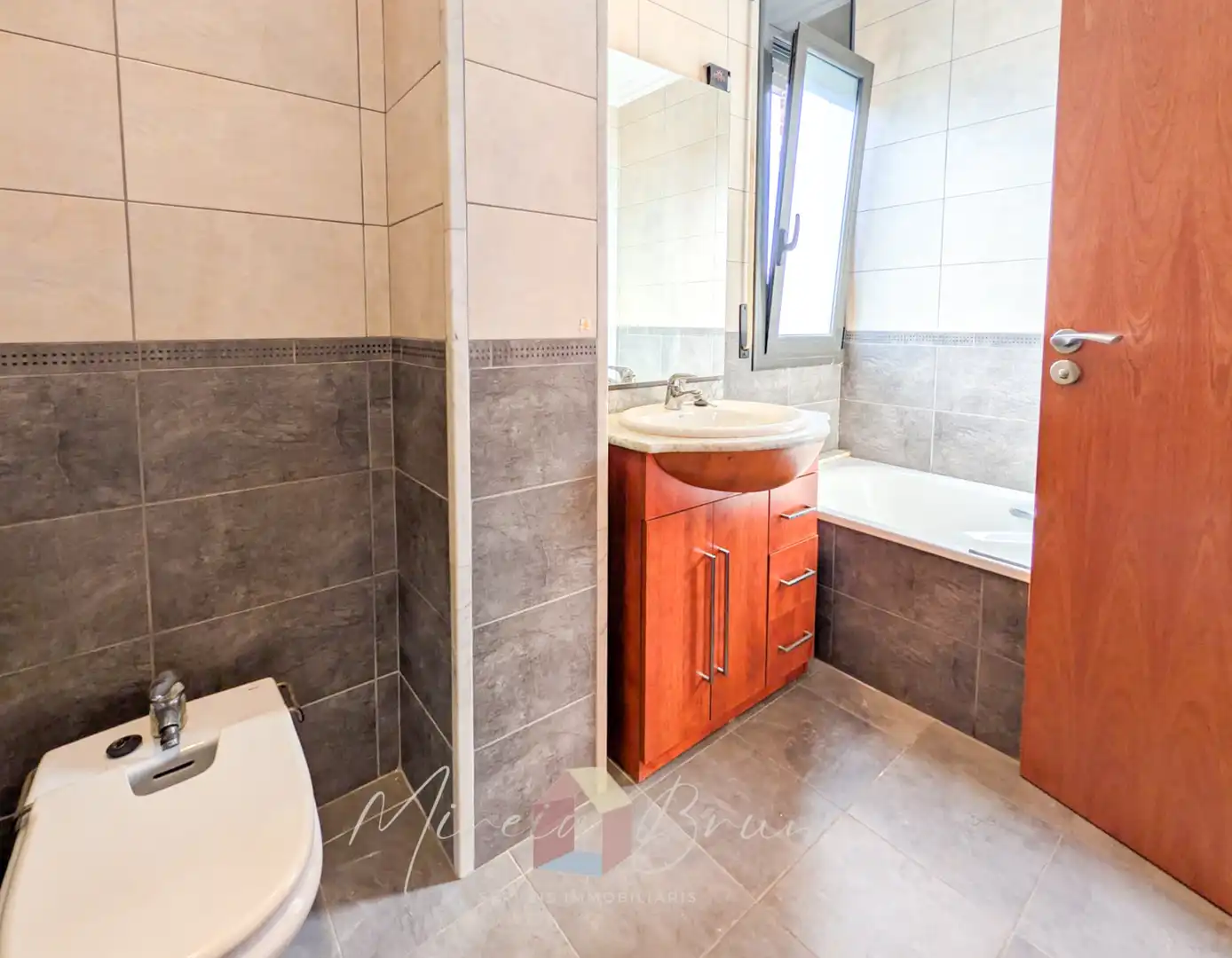 Maison mitoyenne à vendre à Tona, imagen 18