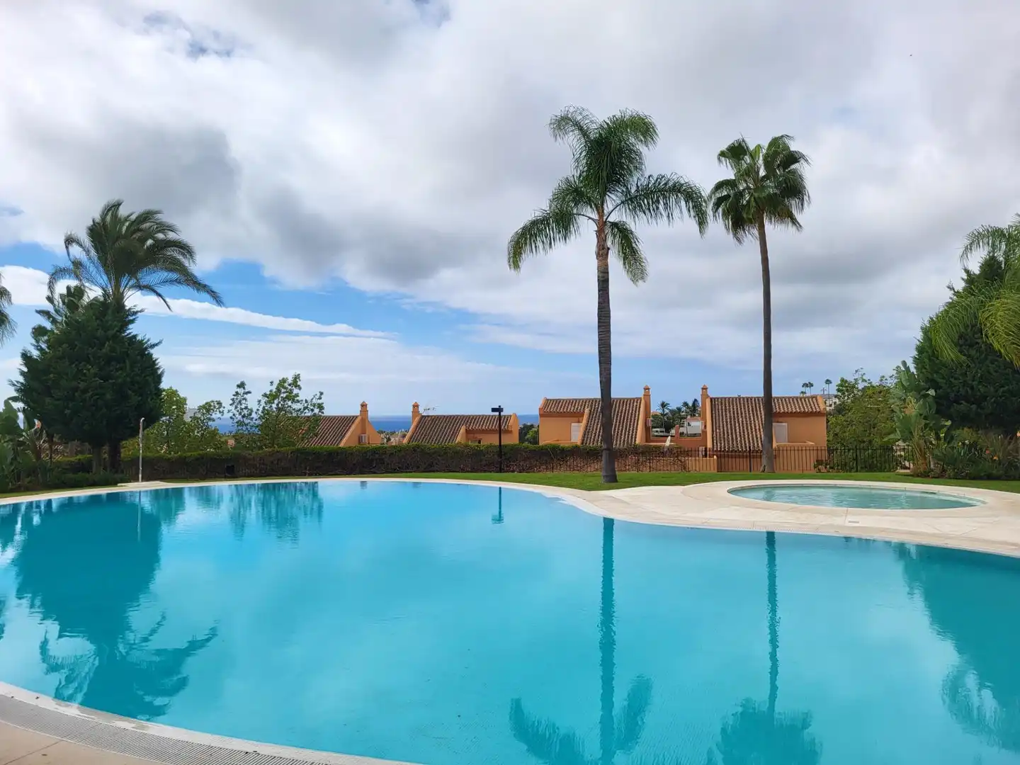 Apartment with pool to rent in Elviria - Cabopino, imagen 44
