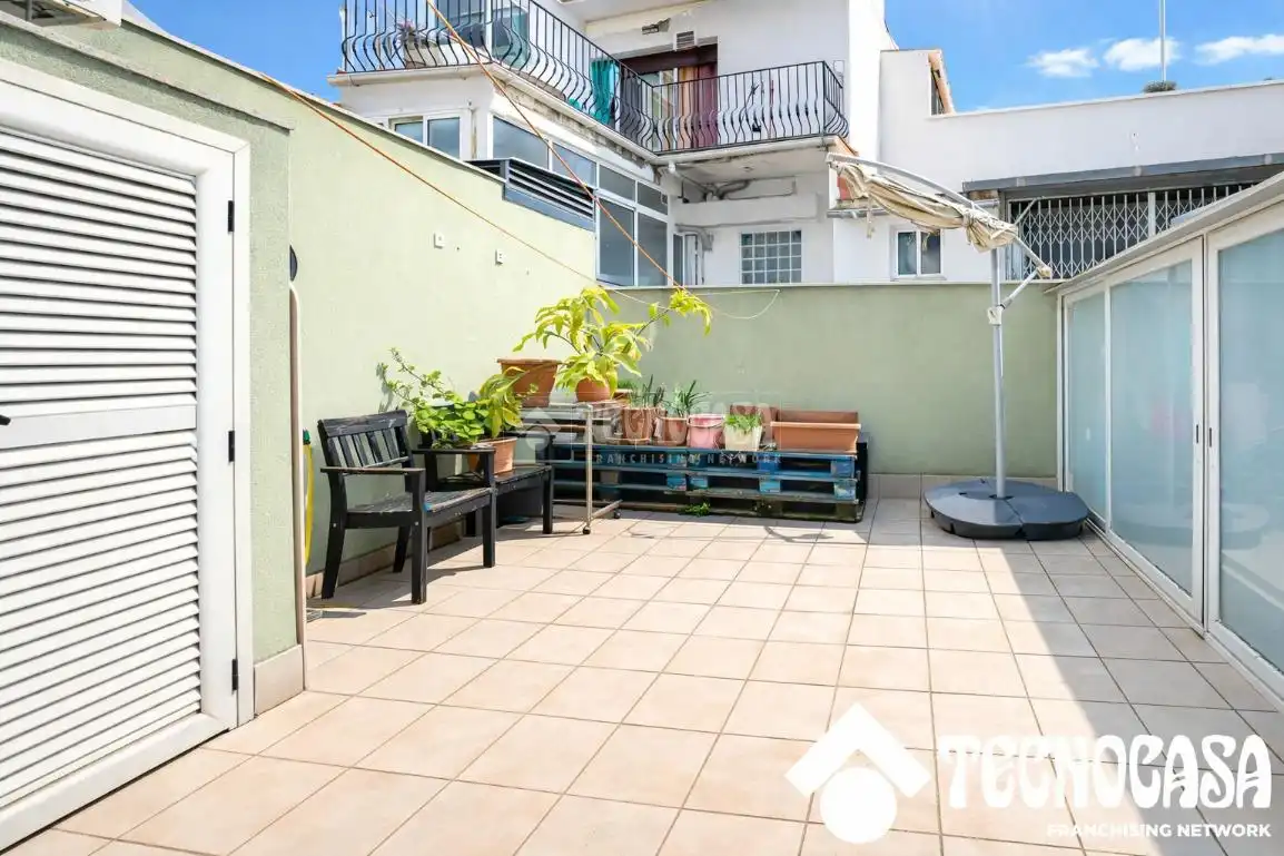 Terrassa de Pis en venda en Mataró amb Aire condicionat, Parquet i Terrassa