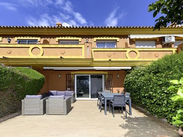 Villa avec piscine à vendre à Calle Dunas de Casasola 9E