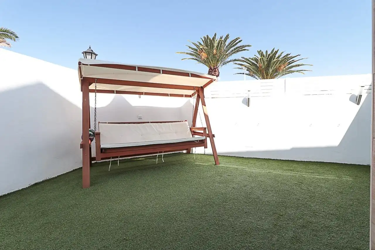 Terrace of Duplexes for sale in San Bartolomé  with Terrace, Storage room and Furnished