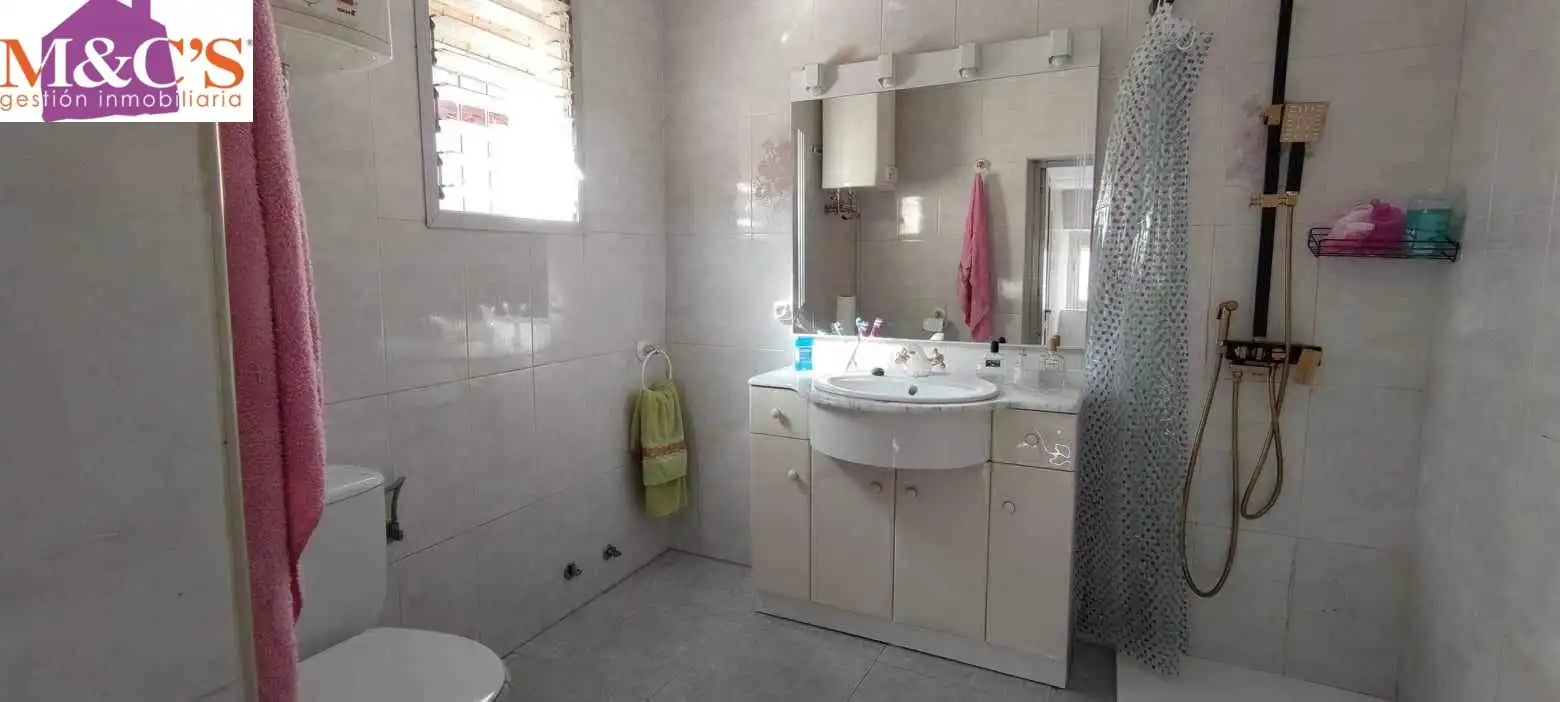 Bany de Casa o xalet en venda en Puertollano
